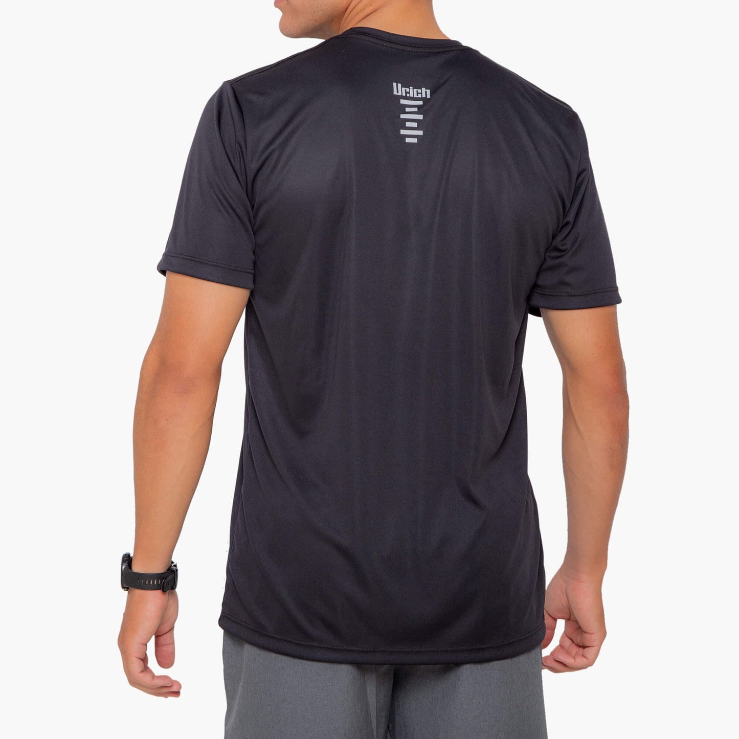 Remera Urich Deep V2 Negro Hombre